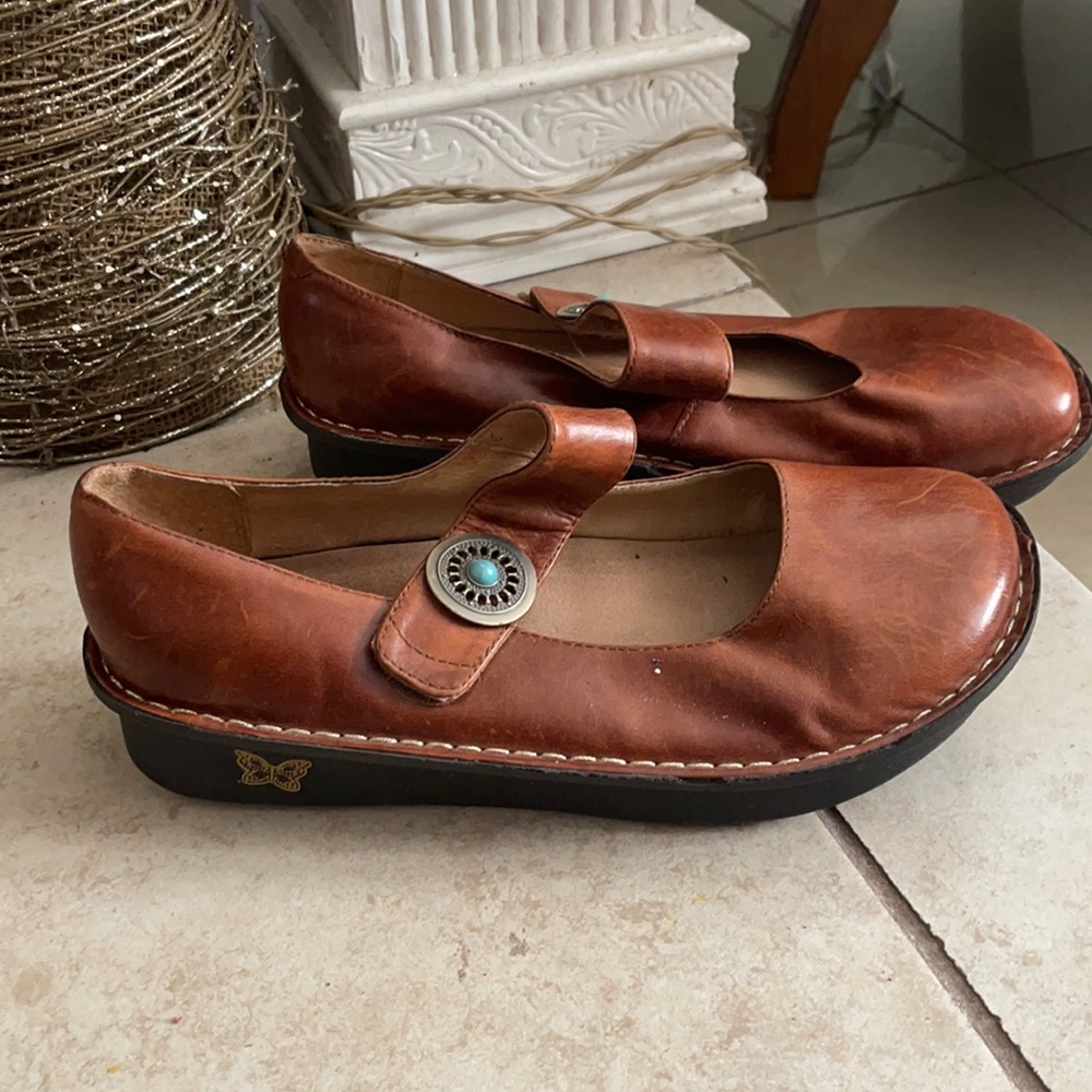 Brown shoes